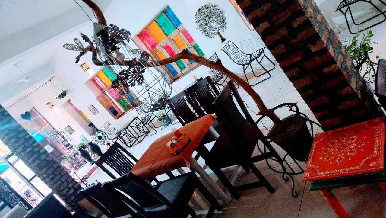 Rangbaari Stays & Cafe Jodhpur  Extérieur photo
